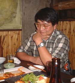 ���u